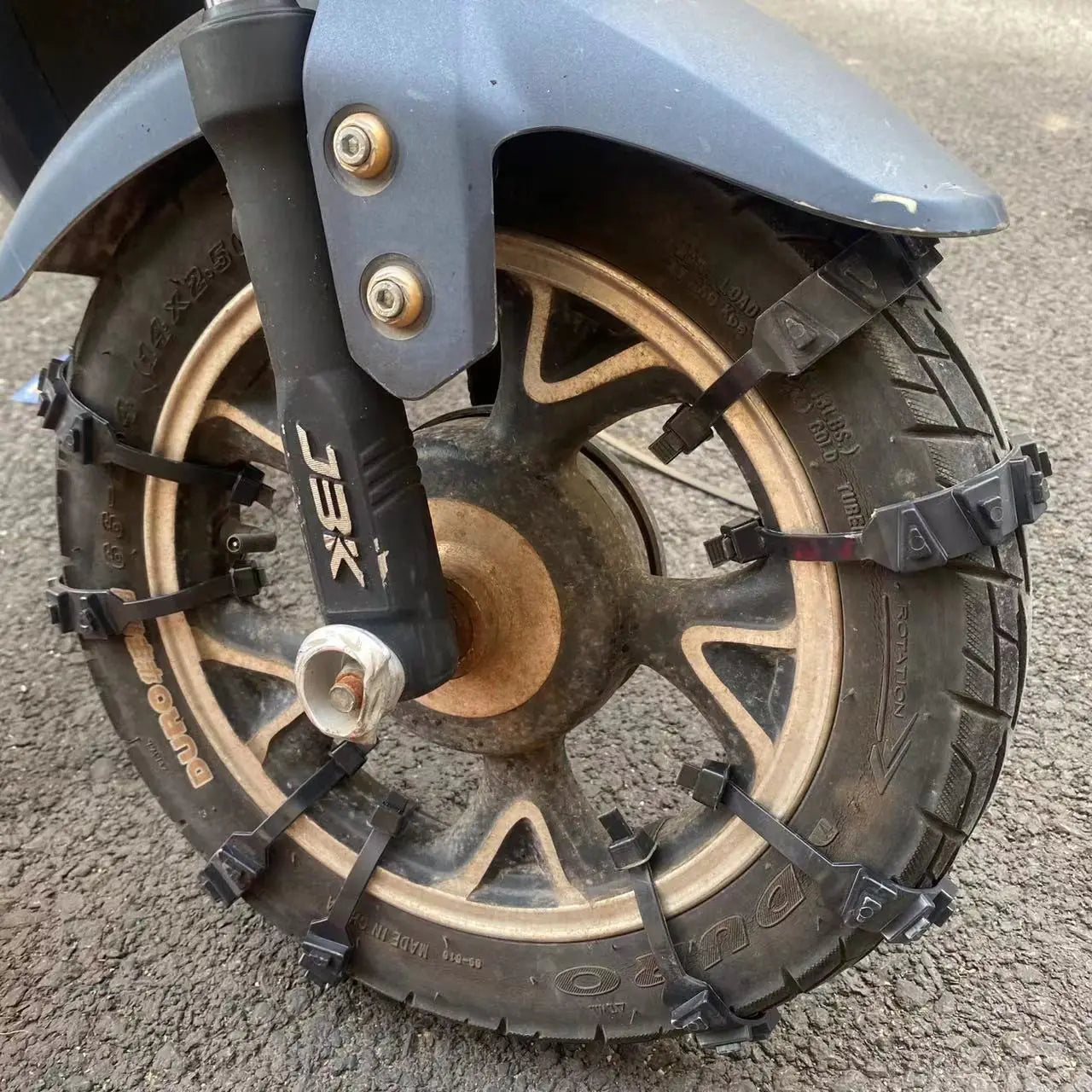 Universal Anti-Slip Chain for Electric Bike Tires